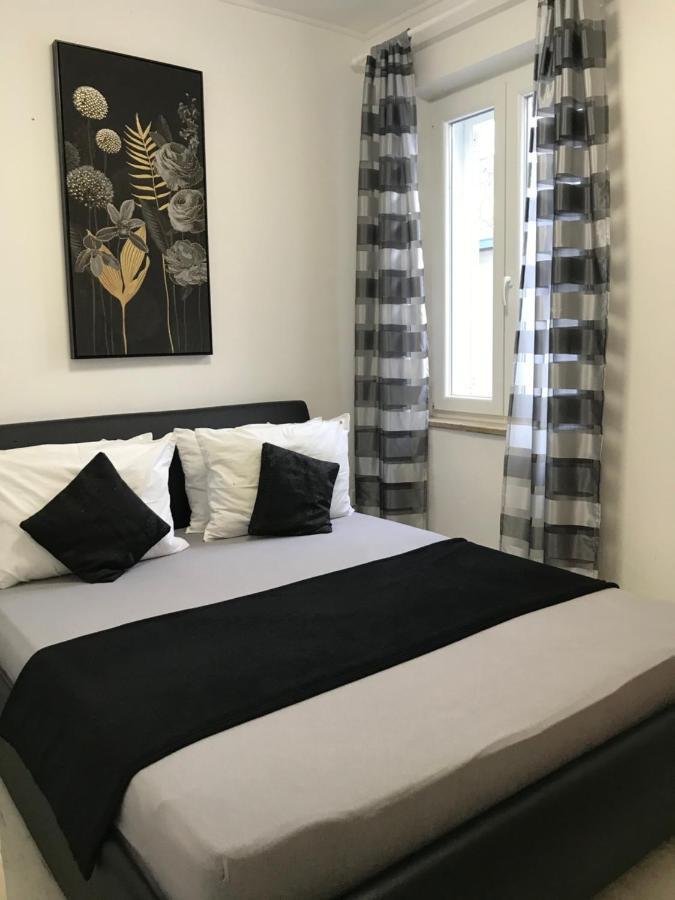 House Niko Apartman Kaštela Kültér fotó