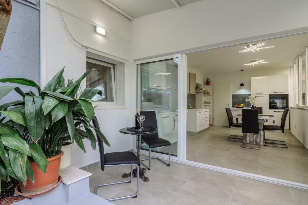 House Niko Apartman Kaštela Kültér fotó