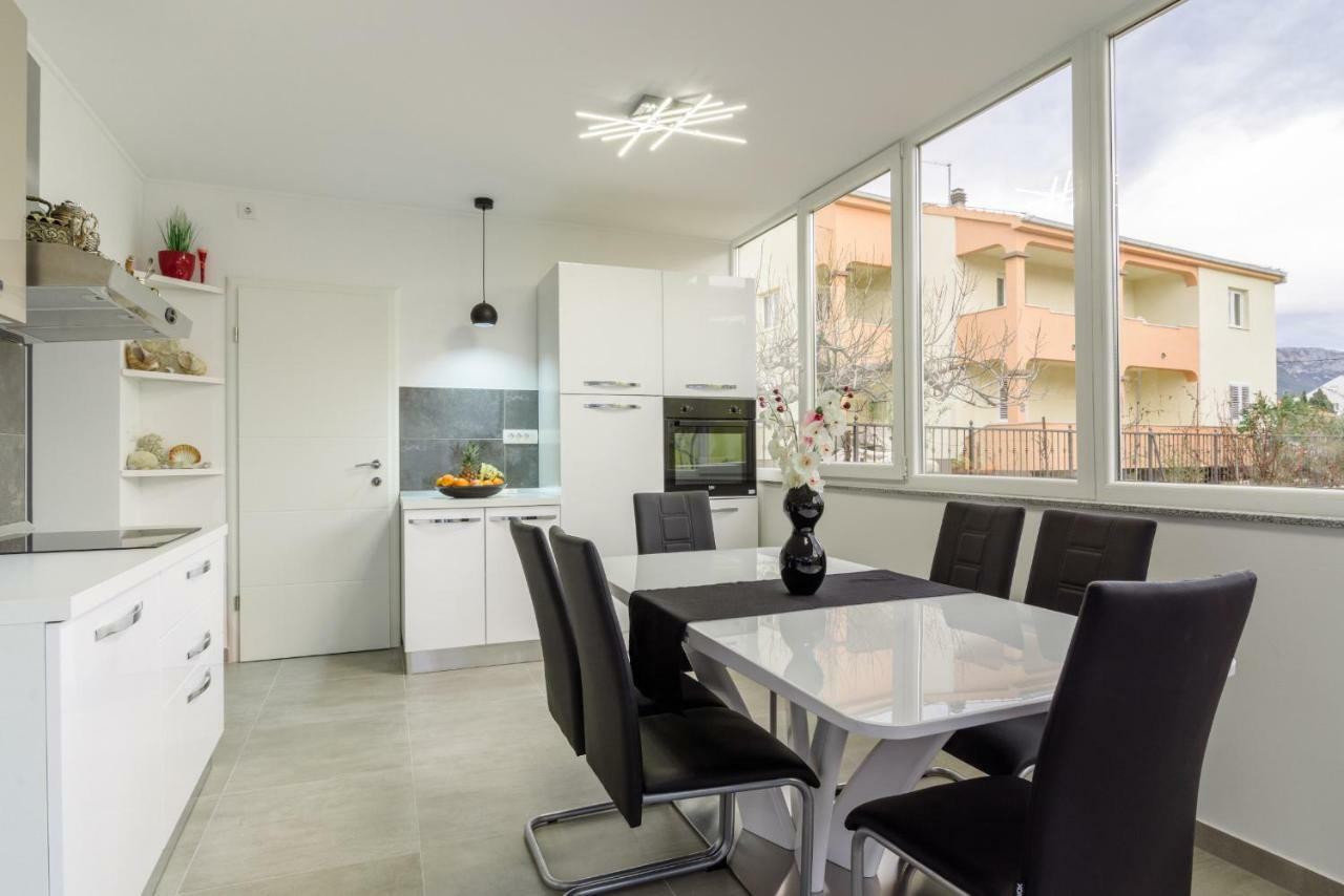 House Niko Apartman Kaštela Kültér fotó