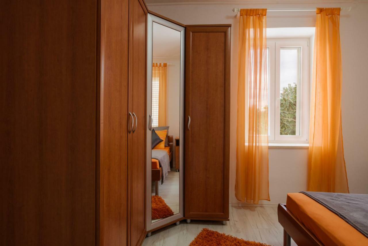 House Niko Apartman Kaštela Kültér fotó